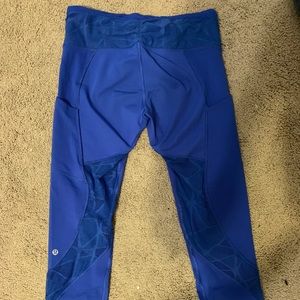 Lululemon 7/8 mesh leggings